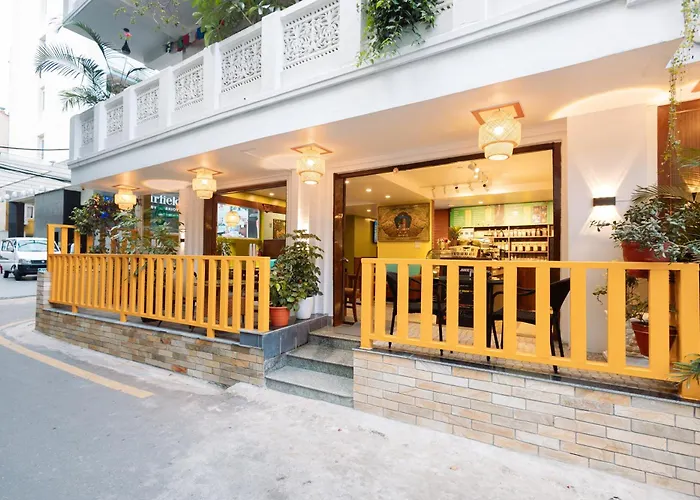 Oasis 3* Katmandu